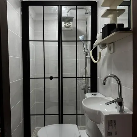 Perahomes View Wooden Flat 伊斯坦布尔